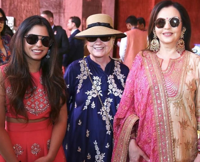 isha ambani anand piramal wedding cost  million dollor inside