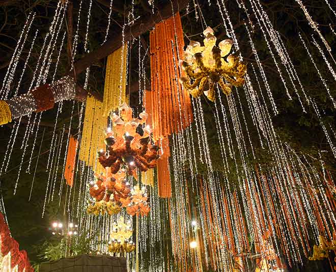 isha ambani anand piramal wedding cost  million