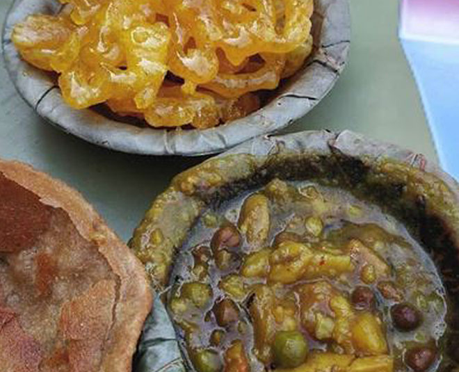 kachori jalebi banaras food