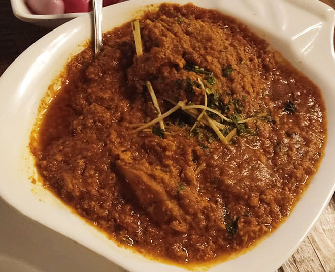 mystery of spice noida rara chicken inside