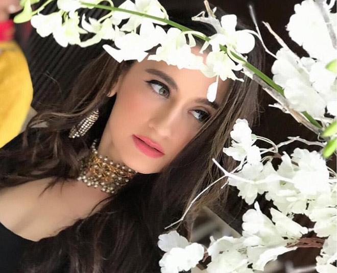 sanjida sheikh celebrity actress dance secret beauty tips for glowing and fair skin inside