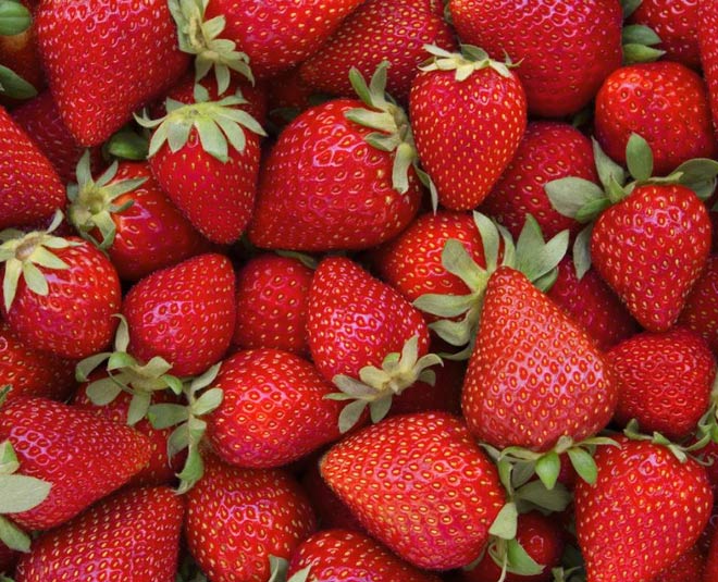 strawberry skin care bodywash soft skin inside 