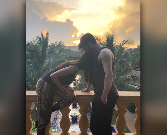 Romance and Exercise With Partner Like Sushmita Bipasha and Anushka