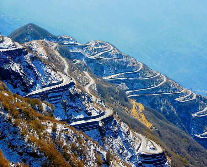 three level zig zag road inside