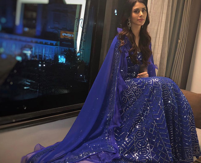 warina hussain talking about her love for shiny outfit