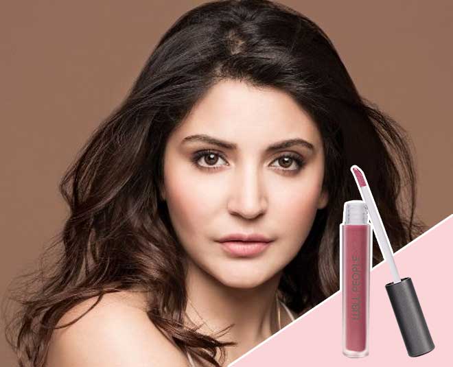 लिप ग्लॉस और लिपस्टिक These Makeup Products Should Never Share With Others inside