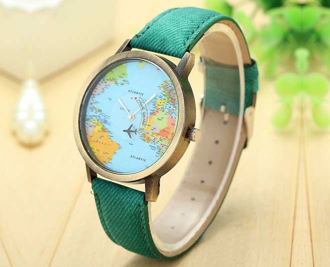 आपके रोमांटिक लम्हें कभी रुक ना पाएं Valentine day gifts for travel lovers watch