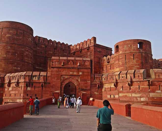 agra best places to visit Agra fort