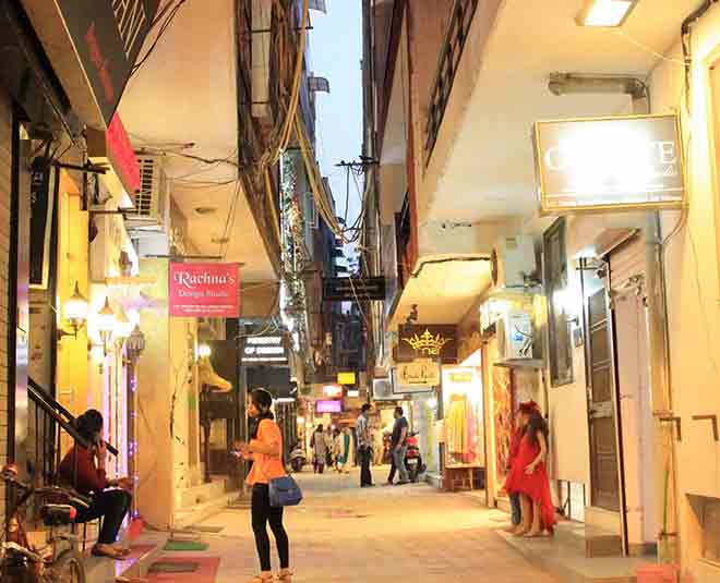 delhi best places for hangout alone shahpur Jat  