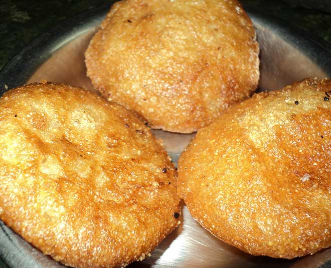 gud puri festival food inside