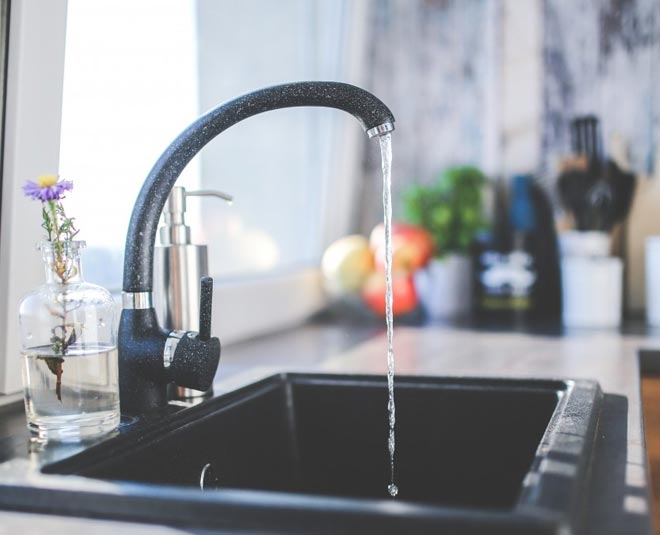 kitchen vastu wash basin inside