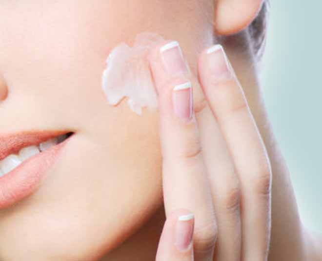 morning beauty hacks moisturiser
