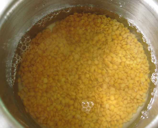 toor dal in water