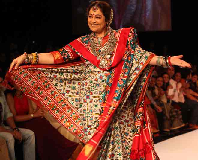 Saree patan patola trends