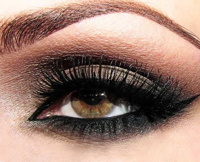 bachelorette party look eyes