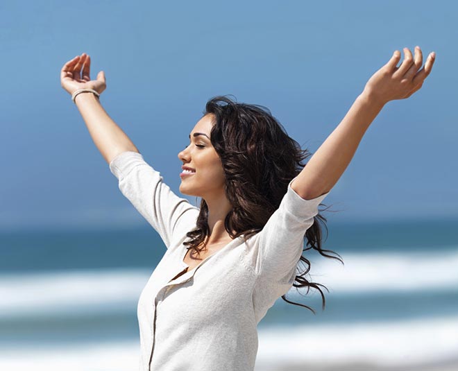 to make eyes moe attractive by natural tips happy girl