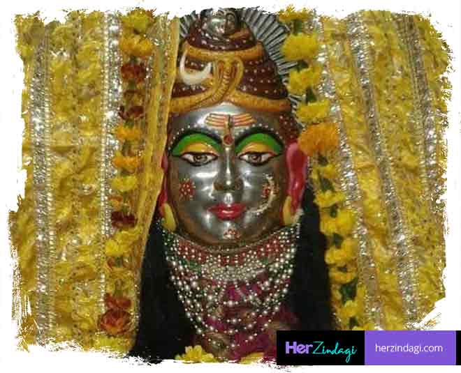 Lord shiv in this temple gopeshwar do solah shringar like lord Krishna gopi