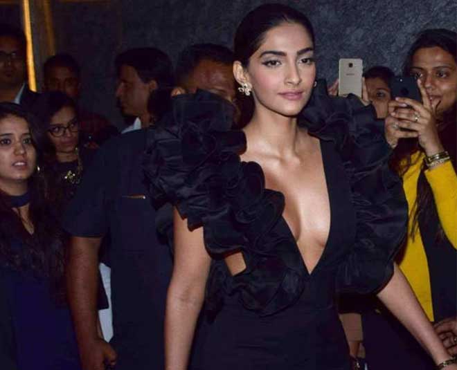 सोनम कपूर SONAM KAPOOR TROLLED inside