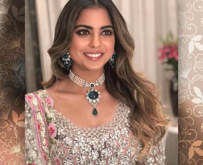 Shloka Mehta nad akash ambani get engaged at Mumbai  ()