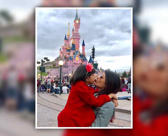 Aishwarya Rai Aaradhya Bachchan Adorable Photo Disneyland | Aishwarya ...