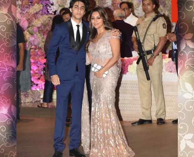 aryan khan mother gauri akash ambani engagement