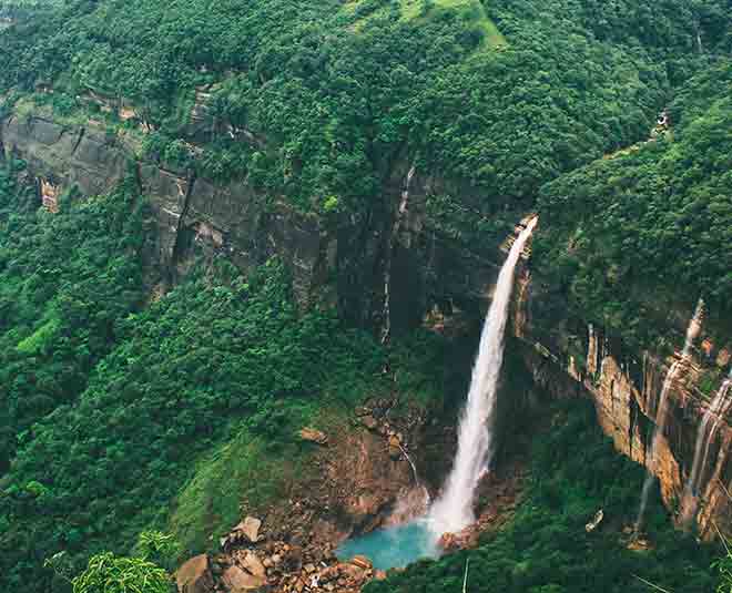 cherrapunji falls 