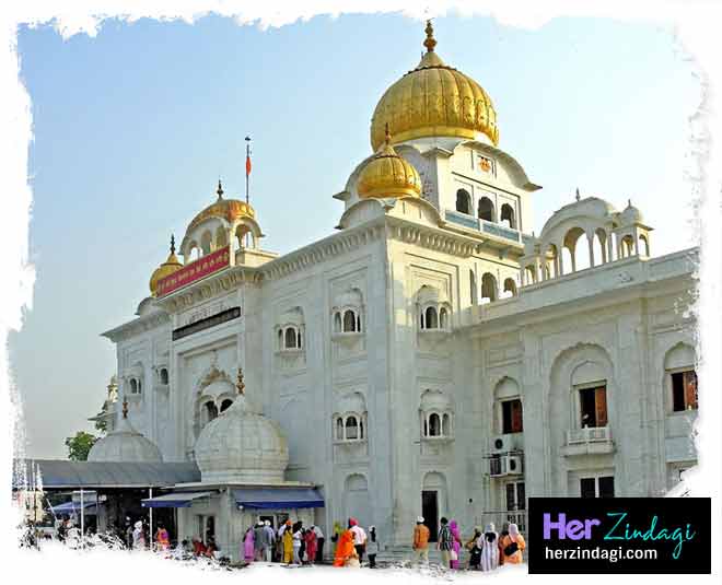 delhi free food place gurudwara inside 