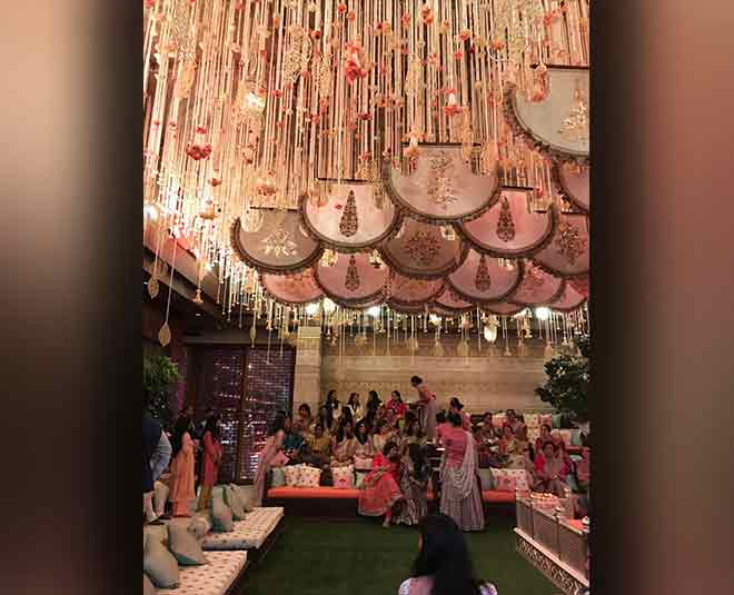 food serve in flying style in akas shloka engagement party inside