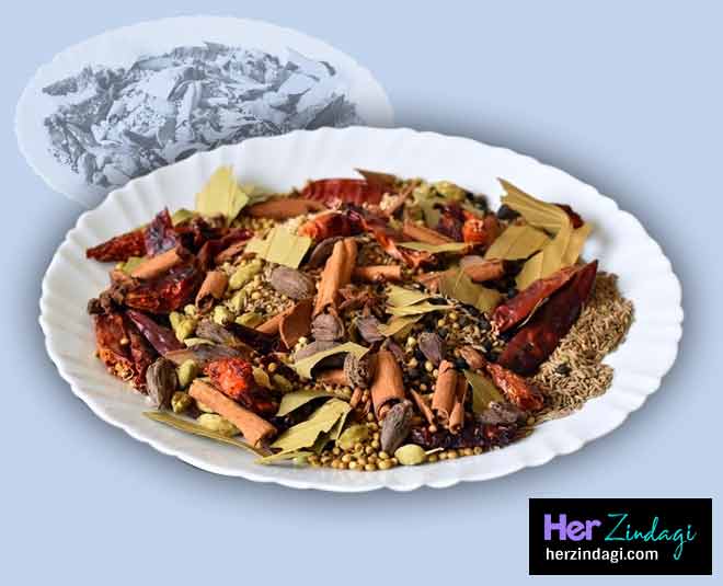 home made chola masala inside