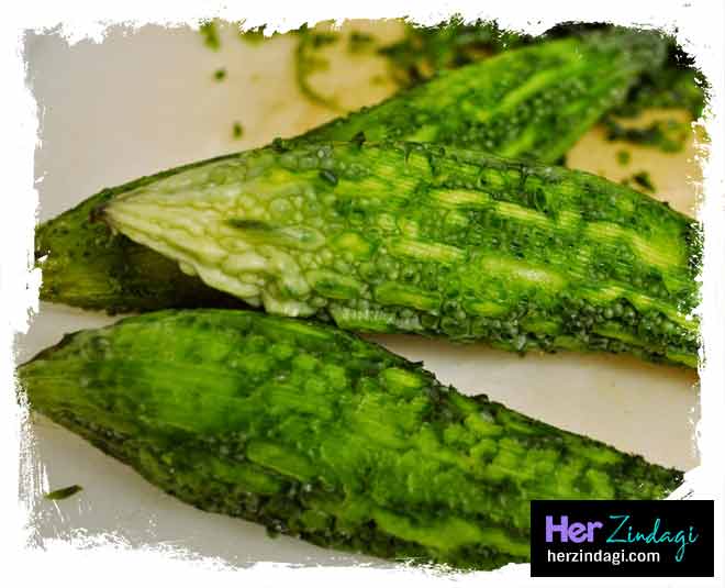 ऊपर से छीलें how to remove bitter taste of bitter gourd inside