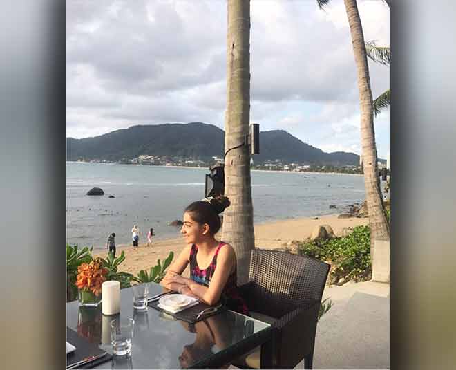 lavey sasan love to travel inside