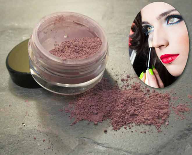 loose powder makeup hacks under eye