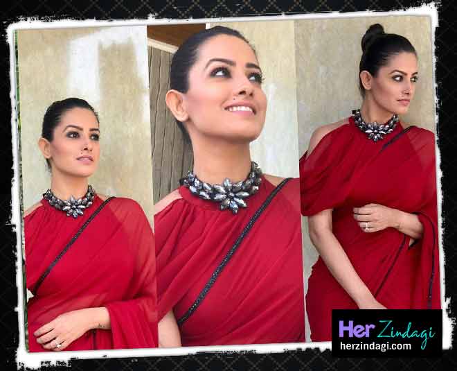 मैचिंग के साड़ी ब्लाउज़ में अनिता anita red saree round blouse