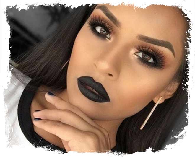 गलत तरीके के लिप प्रोडक्ट common habits that are making your lips dark inside