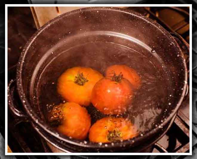 इस तरह बनाएं उबले टमाटर की चटनी food hacks for your boring food inside