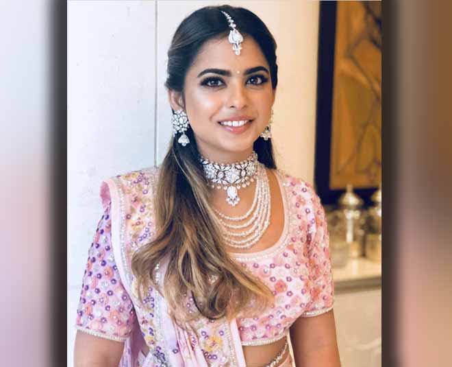 isha ambani akash pre engagement party