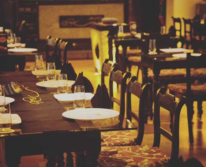 Jacqueline Fernandez restaurant