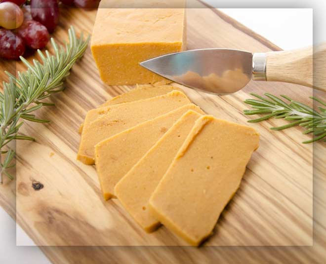 These things cause the pimples in summer in