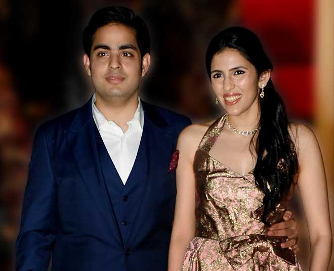 akash ambani twin sister isha ambani gave a speech to her bhabhi  ()
