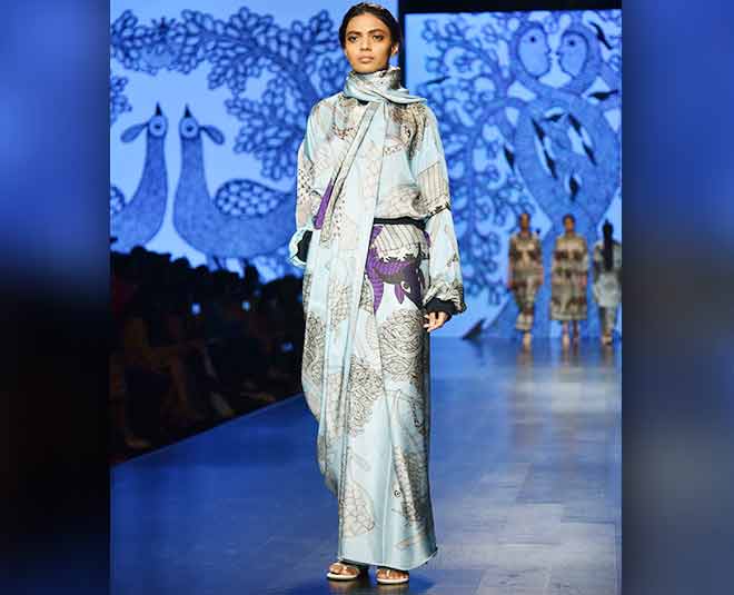 amazon fashion week sarees inside