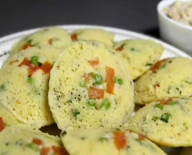 besan rava idli inside 