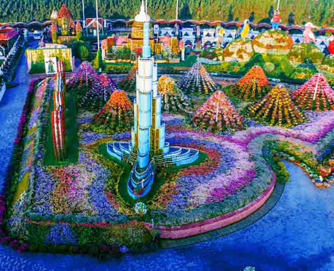 dubai have world biggest natural flower garden  ()