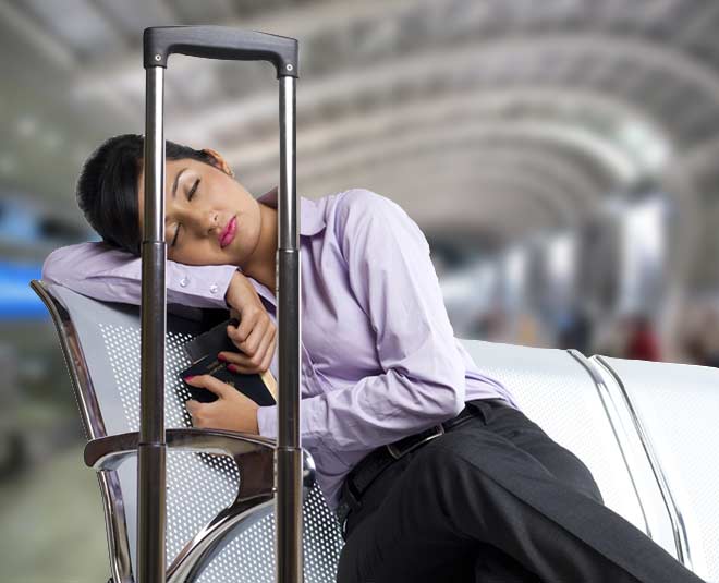 five ways to spend your time in airport when your flight is delay  ()