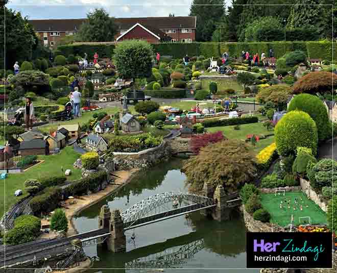 Cotswolds village near London still have Victorian culture     ()