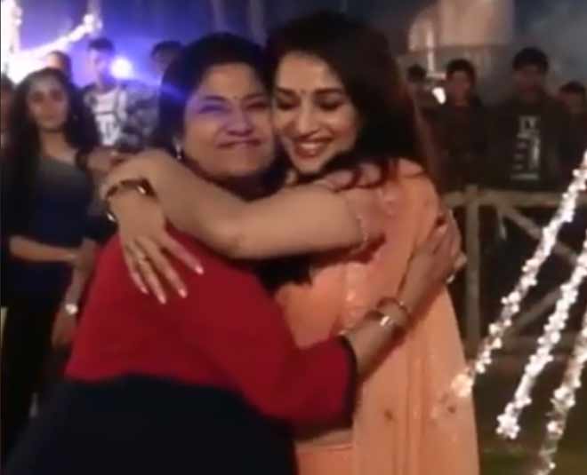 Madhuri Dixit Renuka Shahane bucket list