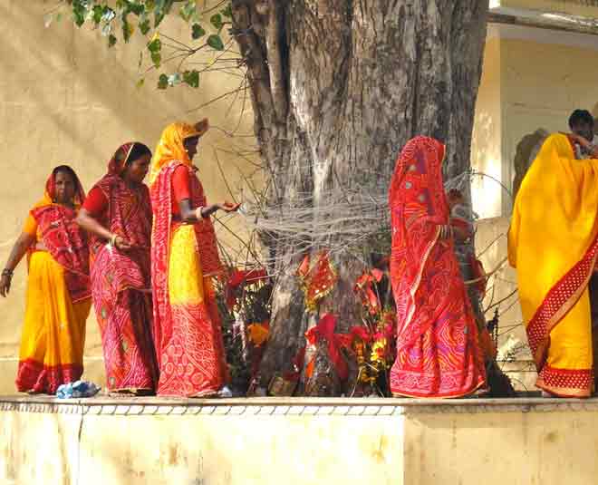 Vat savitri pooja for husbands long life  ()