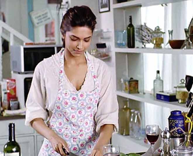 deepika padukone cook omelet 