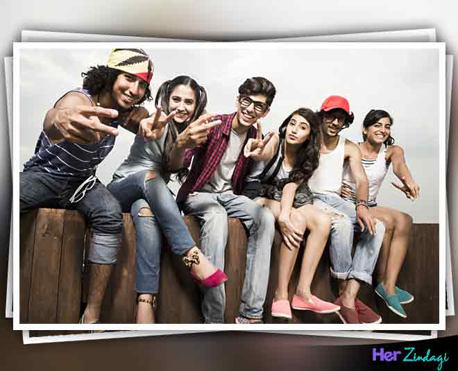 enjoying friends benefits of being  single women