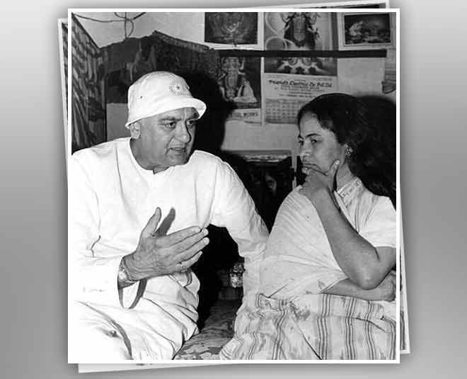 kolkata chief minister mamta banerjee simple lifestyle   ()