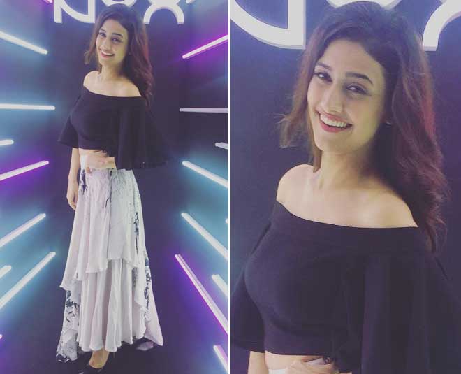 ragini khana fitness ()